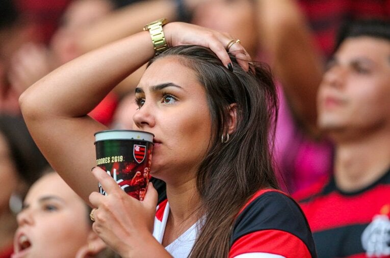 リオの象徴キリスト像までユニ姿。劇的な南米王者フラメンゴの狂宴。(6) ／ photograph by Getty Images