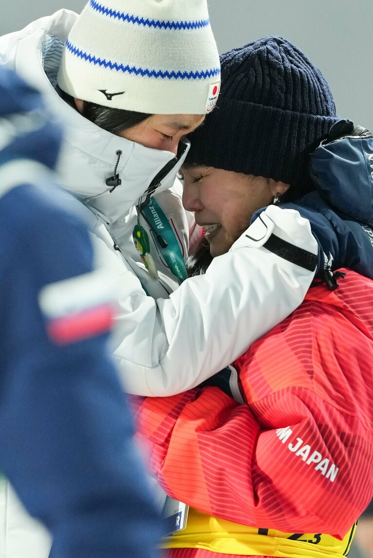 銅メダルを獲得し、涙を流した高梨沙羅　©Tsutomu Kishimoto／JMPA