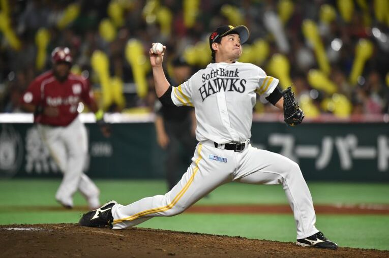 引退・ヤクルト五十嵐亮太41歳　「ケガは恥ずかしい。でも…」4年前、“元祖速球王”が語っていたこと(6) ／ photograph by Bungeishunju