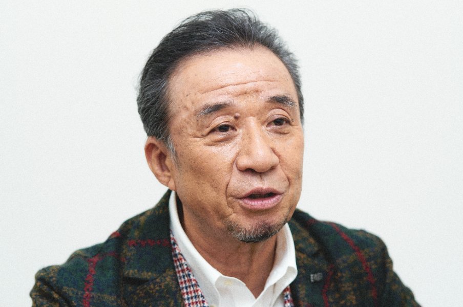 「最終決戦で和牛ではなく、とろサーモンに投票した理由は…」M-1審査員6回の渡辺正行に聞く“大会史上最高の漫才”<Number Web> photograph by Yuki Suenaga
