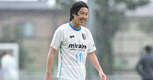 J7 南葛scで選手兼デザイナー 楠神順平が語る葛飾と川崎への愛 Jリーグ Number Web ナンバー