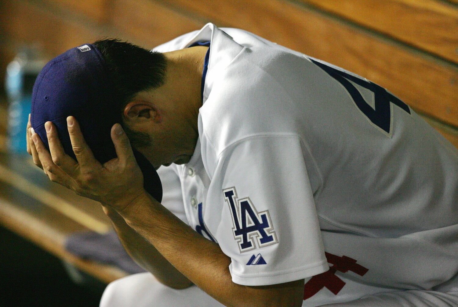 9回に3失点した試合では、ベンチに戻って頭を抱えたことも　©JIJI PRESS