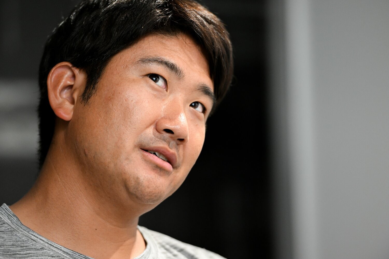 緊急登板を振り返る菅野　©Nanae Suzuki