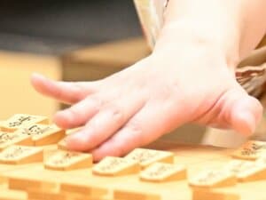引退→フジテレビアナに転身、“22歳で突然引退”となった女流棋士のナゼ…じつは公表されなかった「降級点」“旧規定の実態”と新たな制度とは