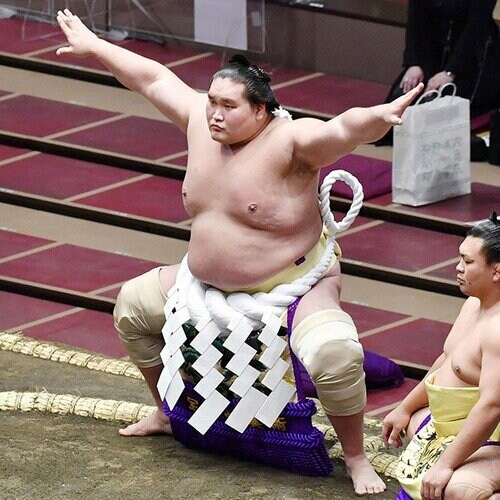 シゲです。御嶽海 maxresdefault.jpg?sqp=-