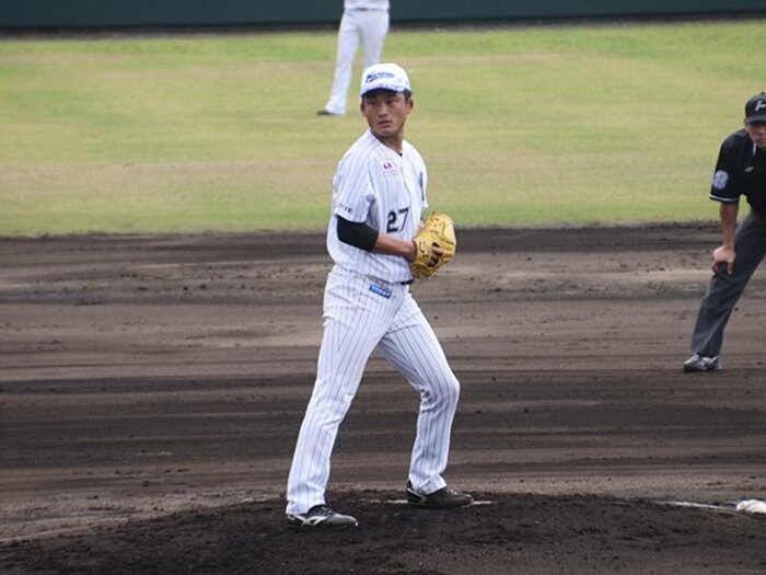 ロッテ山本大貴が浦和で見せた光。大隣コーチが教えた「心を整える」。<Number Web> photograph by Ryotaro Nagata