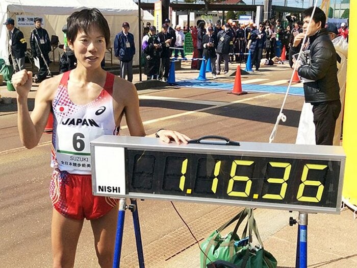 早くもリオ五輪の金メダルが見えた!?競歩世界新記録・鈴木雄介の可能性。<Number Web> photograph by Kyodo News