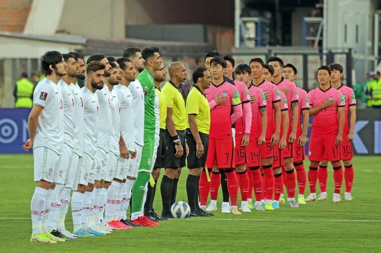 イラン戦での韓国代表　©Getty Images