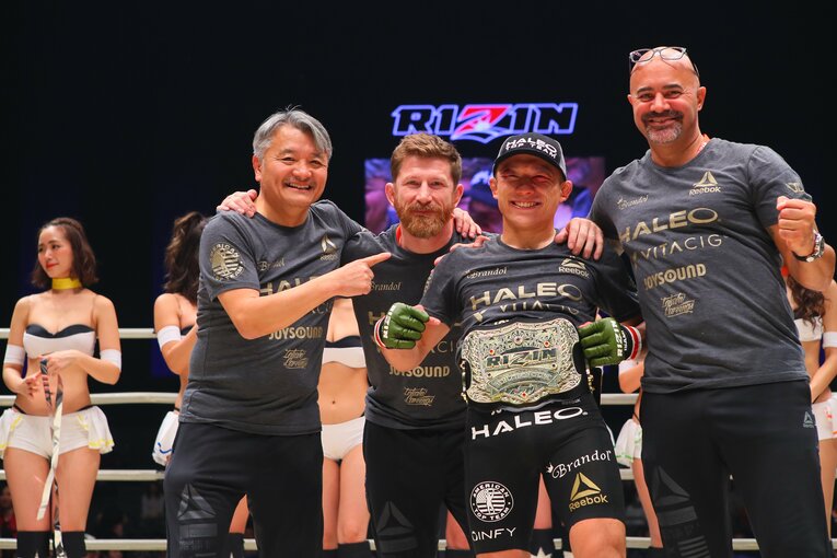 トーナメント王者に輝いた堀口恭司　©RIZIN FF