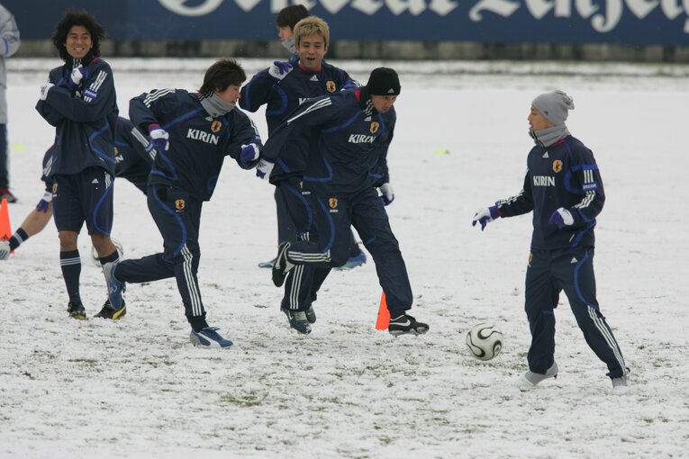 小野伸二、坪井慶介、田中誠、稲本潤一、中澤佑二（2006年ドイツ合宿）©︎Naoya Sanuki