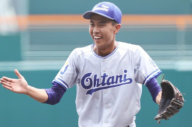 優勝候補の大阪桐蔭をわずか92球で完封してみせた小松大谷の西川大智。エースが語った意外な「勝因」とは…？ ／ photograph by JIJI PRESS