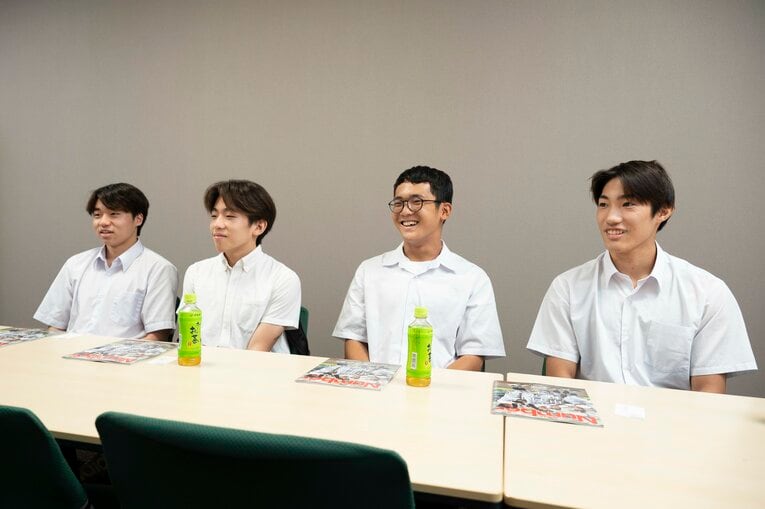 笑顔の開成カルテット　©︎Tadashi Hosoda