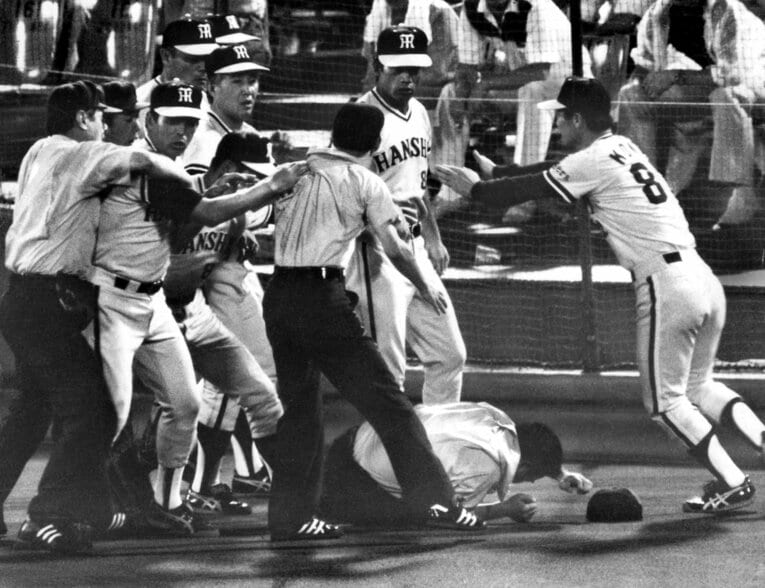 82年に起きた暴行騒動　©Sankei Shimbun