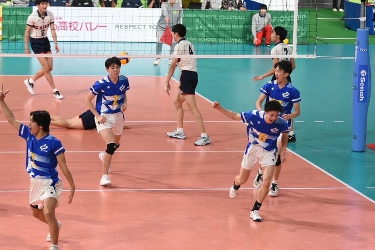 春高バレー2回戦／鳥取中央育英高校vs.慶應義塾高校