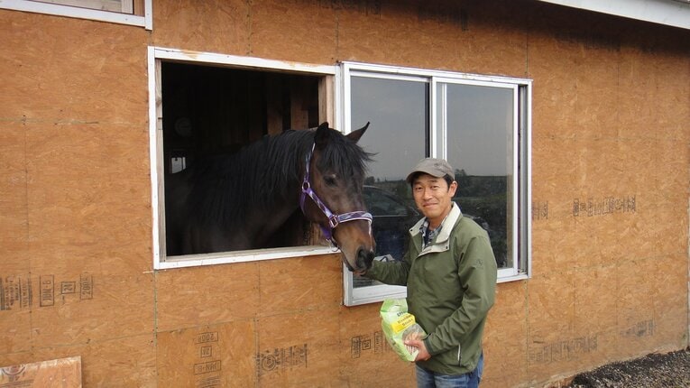 ウルヴズグレンと酒井氏（ホーストラスト北海道、2011年）
