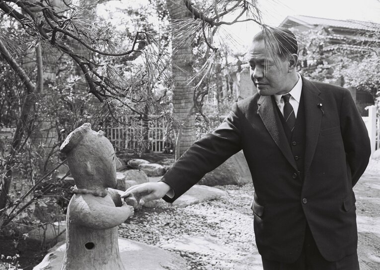 田中角栄の「目白御殿」には棋士も招かれたという　©BUNGEISHUNJU