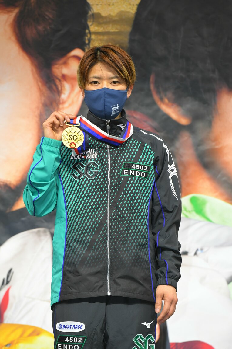 「圧倒的に男子が強い」ボートレース界で遠藤エミ“女子初のSG制覇”はどれほどの偉業なのか？ 現役記者「運だけでは100％勝てない」(57)