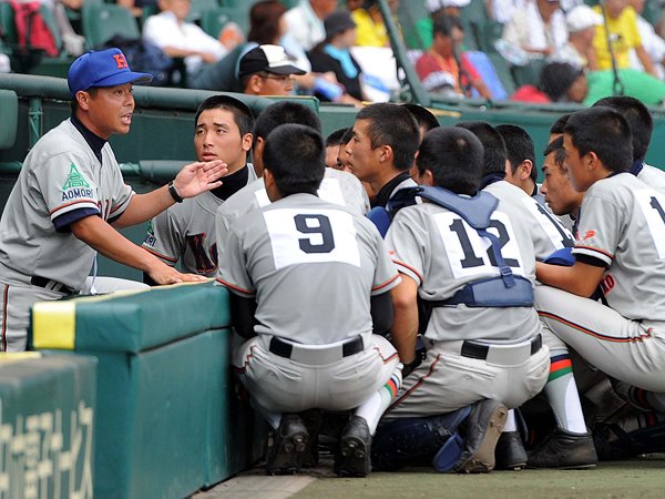 八戸工大一が見せる驚異の組織力 奇跡を生むカバーリングとは 高校野球 number web ナンバー