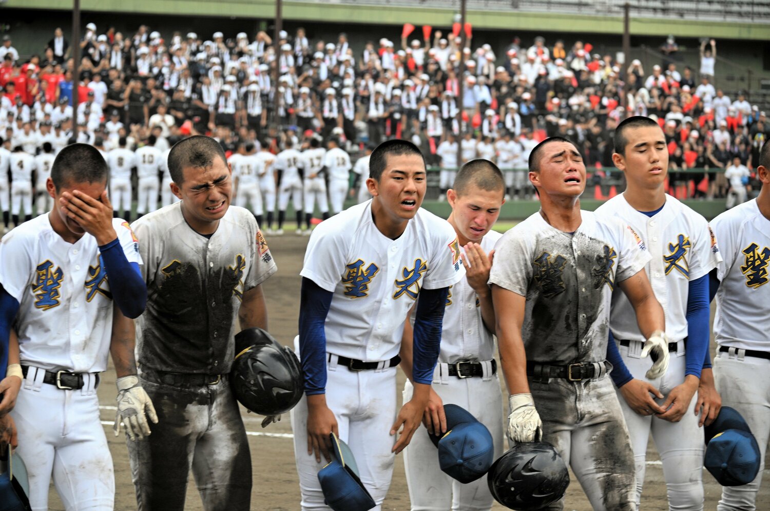 「二度と甲子園に行けねぇんじゃないか」“歴代最高級チーム”のはずがなぜ…福島の常勝軍団・聖光学院はなぜ甲子園への切符を逃したのか＜Number Web＞ photograph by Asahi Shimbun