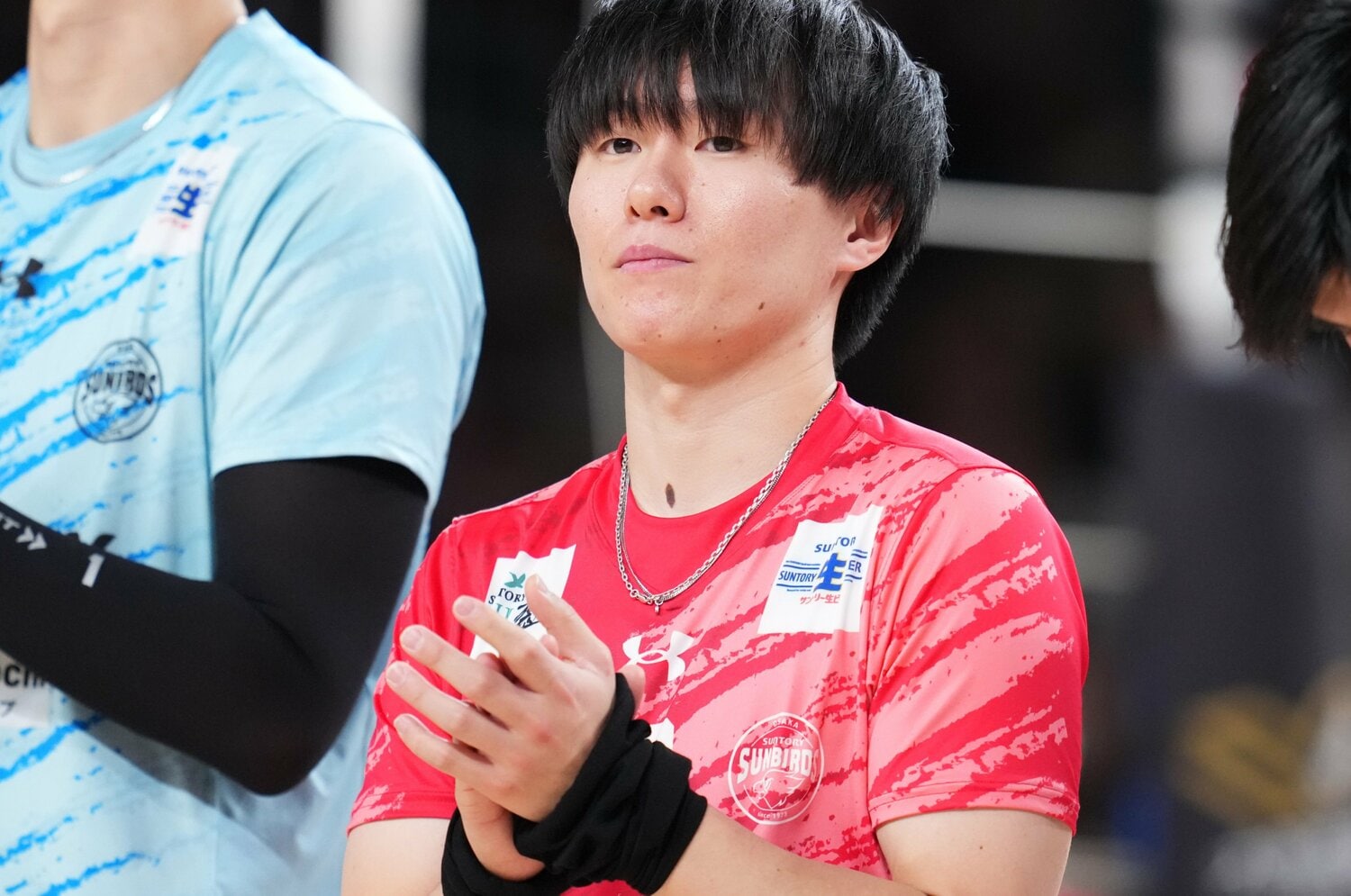 「関さん（関田誠大）と一緒に優勝したかった」リベロ小川智大が振り返るサントリーでの濃密な時間「バレーボールは数字には表れない“空気”も大事」＜Number Web＞ photograph by AFLO SPORT