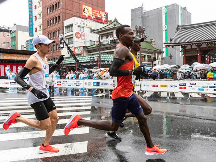 極寒の東京マラソンで2時間4分台。アフリカ勢が教えてくれた真の強さ。＜Number Web＞ photograph by Kiichi Matsumoto