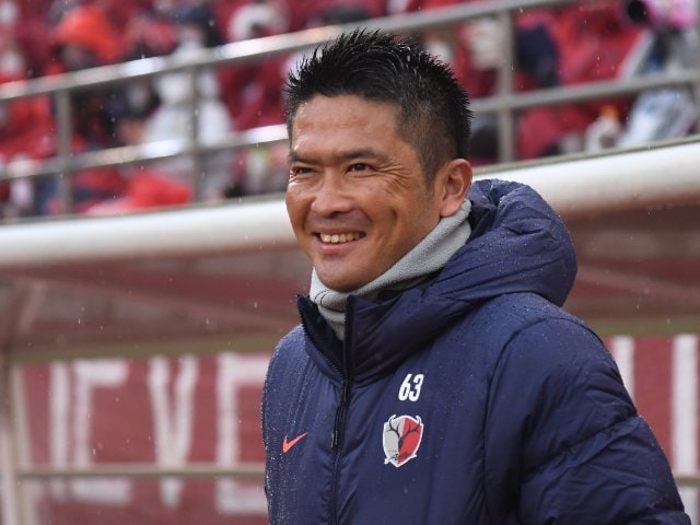 元鹿島アントラーズ、ファジアーノ岡山の岩政大樹選手のサイン入りスパイク 元鹿島アントラーズ、ファジアーノ岡山の岩政大樹選手のサイン入り