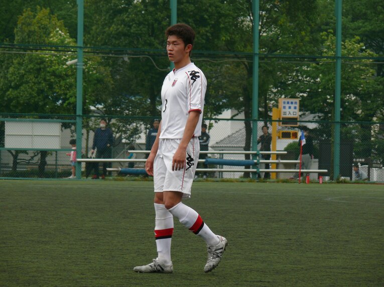 コンサドーレ札幌U-18・奈良竜樹（アビスパ福岡）©︎Takahito Ando