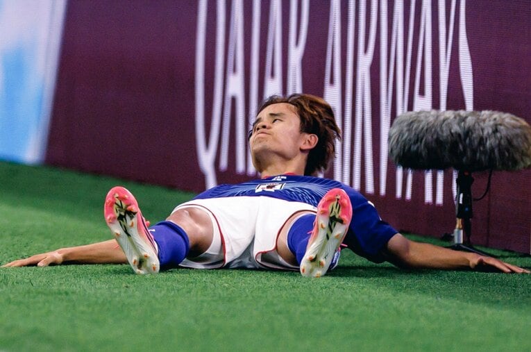 北中米W杯オランダ戦で左ひざを負傷した久保建英。状態が気になる ／ photograph by Kiichi Matsumoto/JMPA