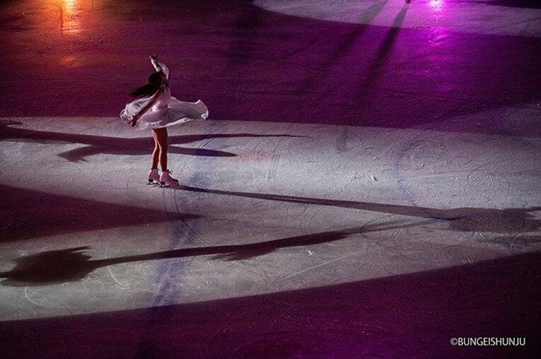 鈴木七絵カメラマンが選んだベストショット（20年1月の大阪公演で撮影）　（『私のスケート愛』に掲載できなかった写真「10代の浅田真央」25枚もご覧になれます）