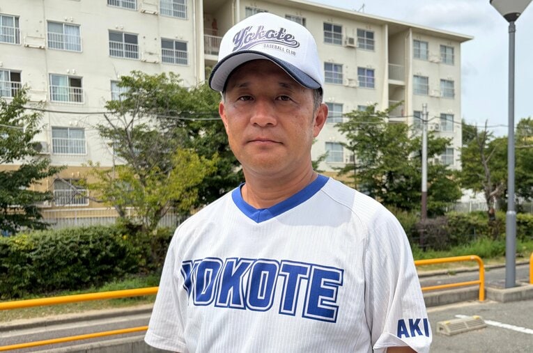 半世紀以上ぶりの甲子園を決めた横手の山信田監督　©Genki Taguchi