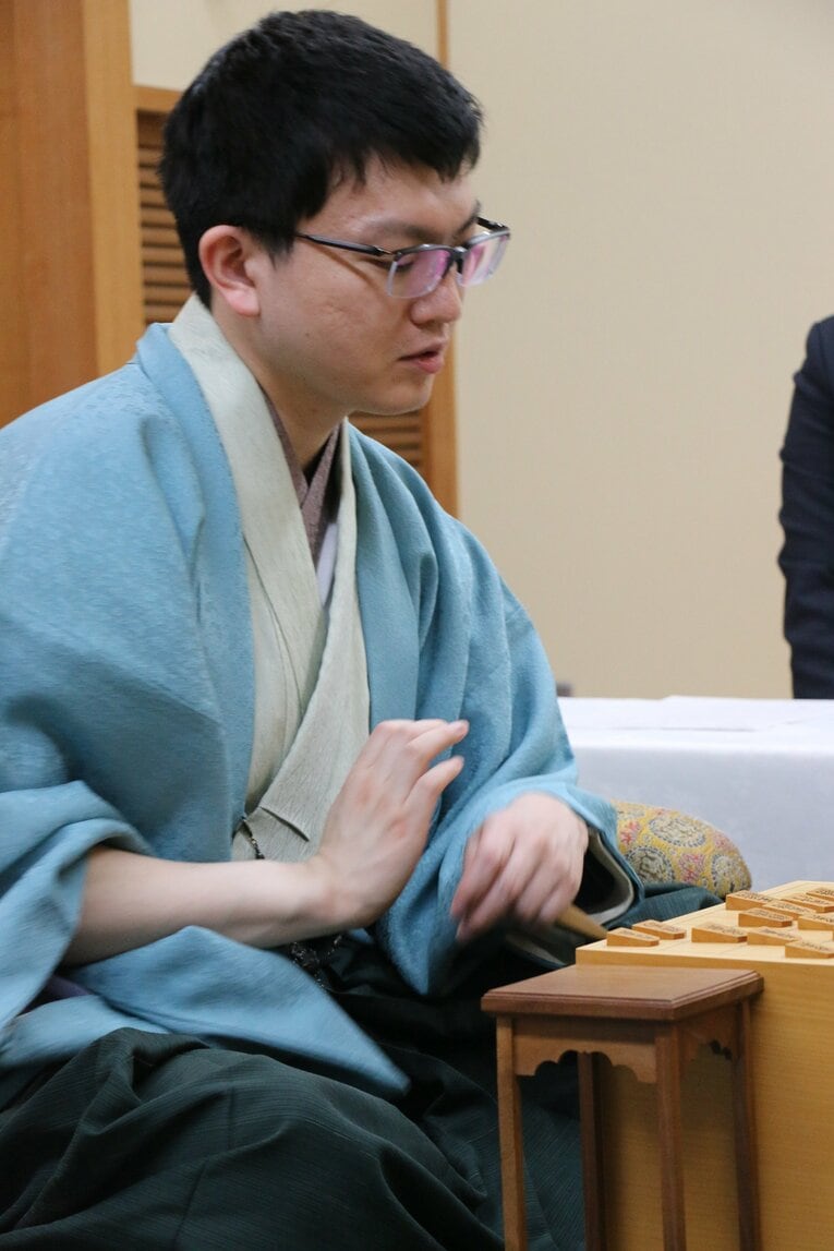 王将戦第5局、激選後の2人の様子（写真は右に続きます）　©Shintaro Okawa