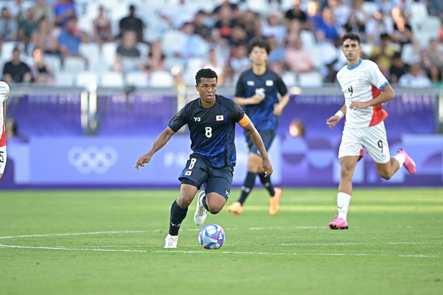 キャプテンを務める藤田譲瑠チマ　©Takuya Kaneko/JMPA