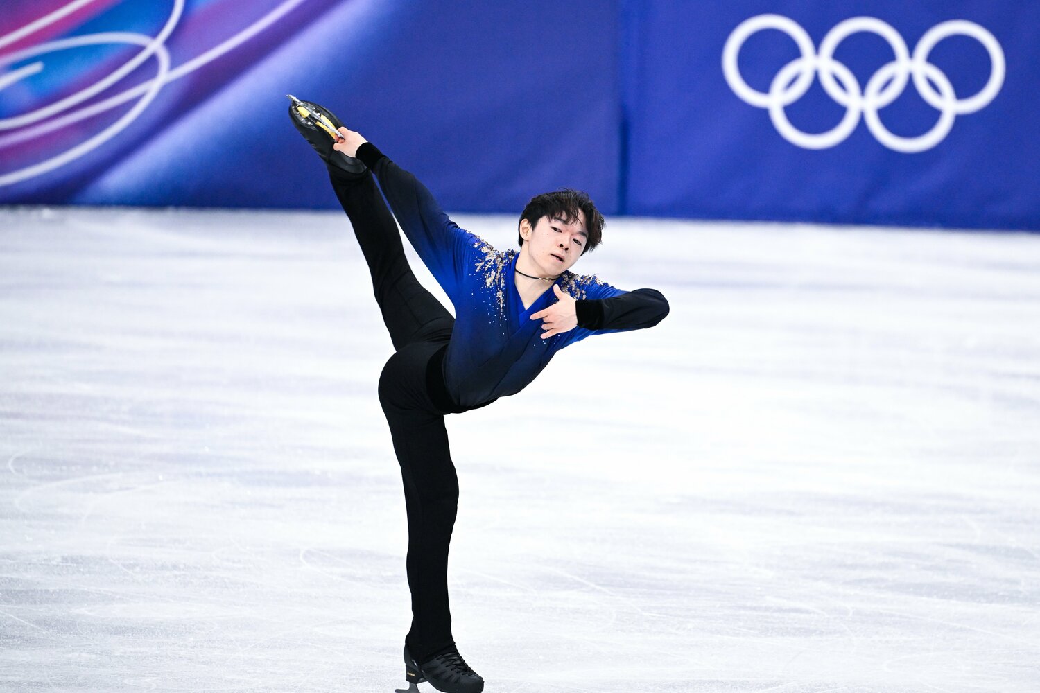 ジャンプにミスがあってもスピンやステップで高い技術をしっかりと見せた鍵山 ©Asami Enomoto/JMPA