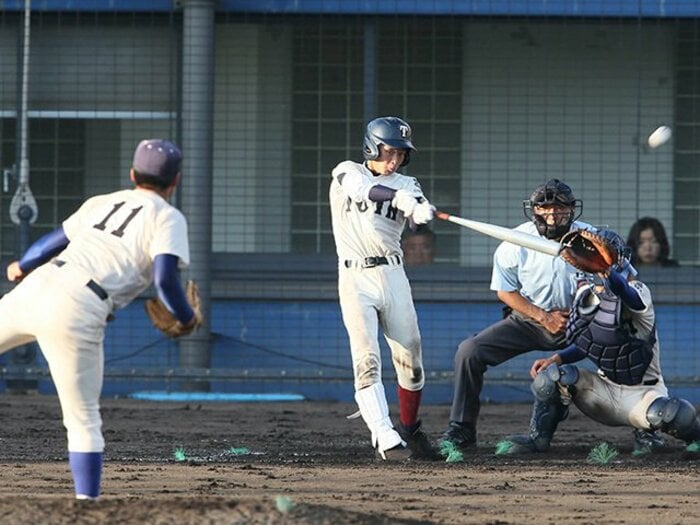 大阪桐蔭と履正社、“決戦”の裏側。「大阪の頂点にはペガサスがいる」<Number Web> photograph by NIKKAN SPORTS