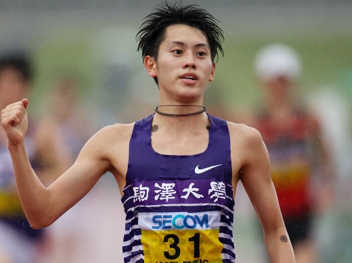 「いわゆる天才ですね」監督も脱帽…箱根駅伝《優勝候補筆頭》だった駒澤大イチの“逸材ランナー”はなぜ最後の箱根路を走れなかった？＜Number Web＞ photograph by AFLO