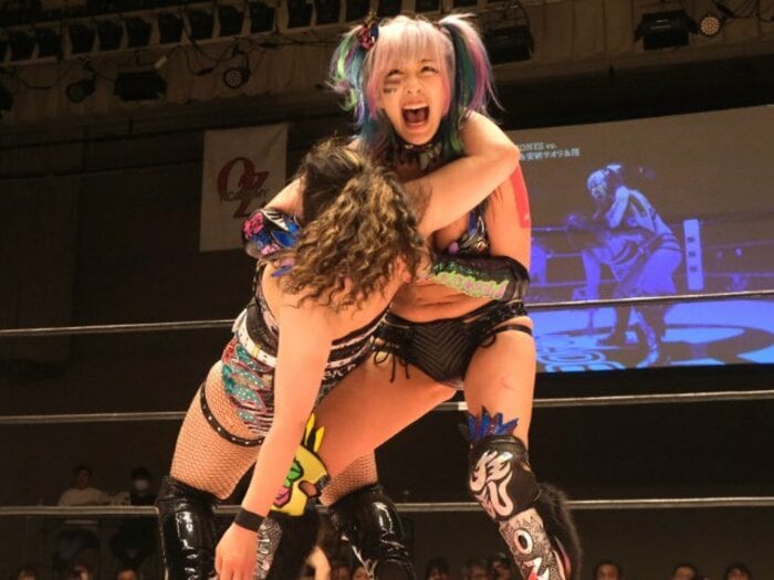「スターダムとかマリーゴールド、負けてられない」人気女子レスラー、ウナギ・サヤカが異例の後楽園“2度目の自主興行”へ…最終目標は“あの大会場”<Number Web> photograph by Norihiro Hashimoto