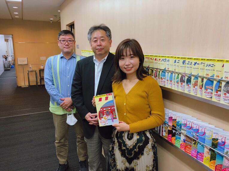 手前から、斉藤麻理さん、鈴木達也さん、宮田祟さん