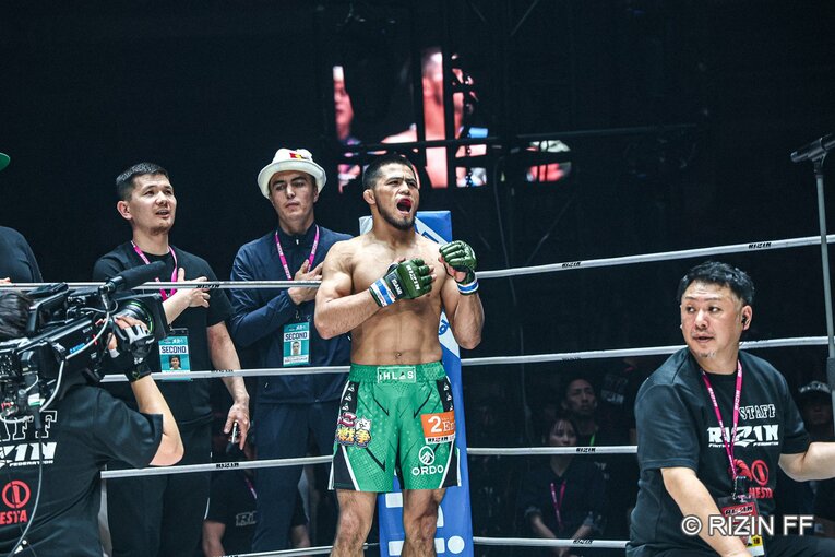 『RIZIN男祭り』クレベル・コイケvs.ラジャブアリ・シェイドゥラエフ　©RIZIN FF