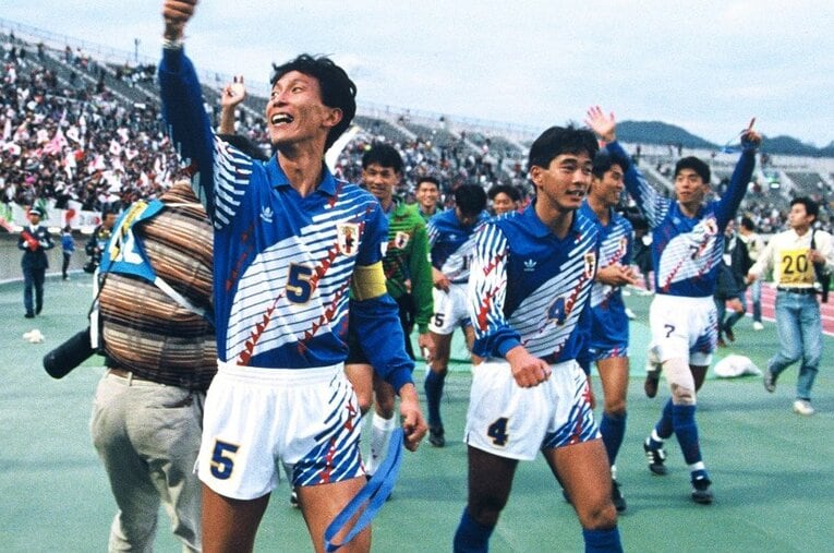 1992年、自国開催のアジアカップで優勝を果たしたサッカー日本代表。強烈な個性を持つメンバーをまとめたのは“闘将”柱谷哲二だった ／ photograph by Kazuaki Nishiyama