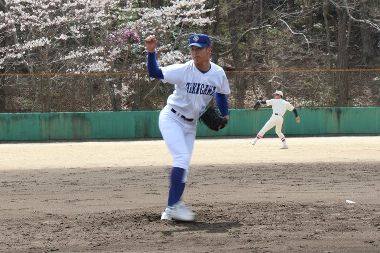 スカウトも「支配下指名濃厚」と…最速153キロ、滝川高校・新井瑛太の超豪快フォーム　©Fumi Sawai