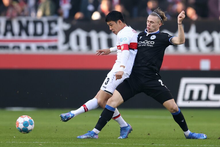 厳しいマークを受けながらもパサーとしての役割も担っている　©Getty Images