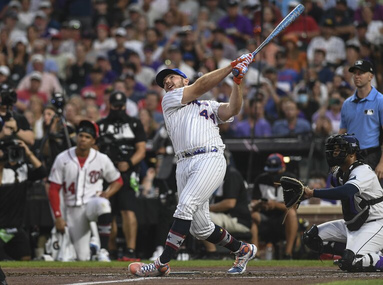 まさに“ホームランダービー職人”の風格だったアロンソ©Getty Images