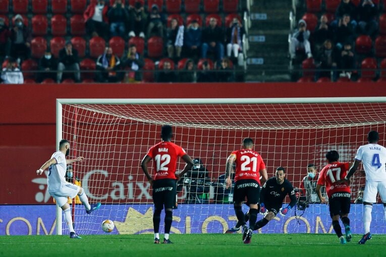 「クボ潰しにロドリゴが戻ってこない？」 “レアルでのライバル”に削られた久保建英… 手痛い敗戦の内実〈撮影者の視点〉(38)