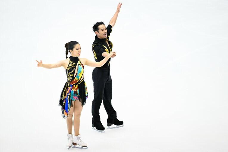 「すごい見つめられている感があって…」高橋大輔＆村元哉中が奏でる新たな関係性「音楽が鳴った瞬間、大ちゃんの目力が変わるんです」(79)