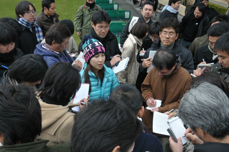 2008年、新年練習を報道陣に公開した上田桃子　©︎BUNGEI SHUNJU