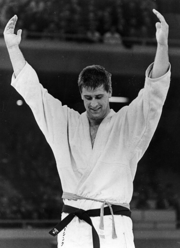 1964年東京五輪、無差別級初代王者はオランダ代表のアントン・ヘーシンク