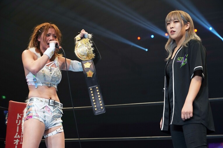 1.4東京ドームで岩谷麻優のIWGP女子王座に挑むAZM　©Essei Hara