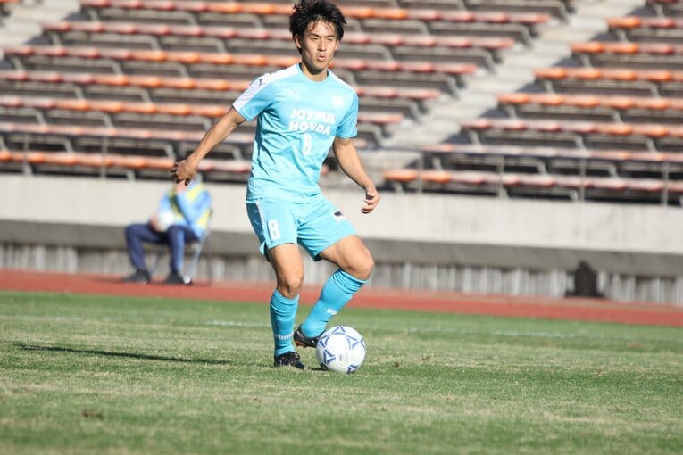 筑波大・高嶺朋樹（柏レイソル）©︎Takahito Ando