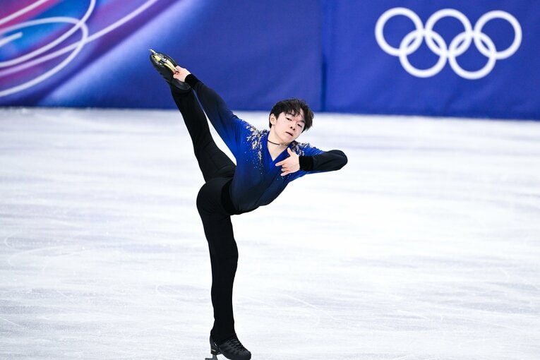 ジャンプにミスがあってもスピンやステップで高い技術をしっかりと見せた鍵山　©Asami Enomoto/JMPA