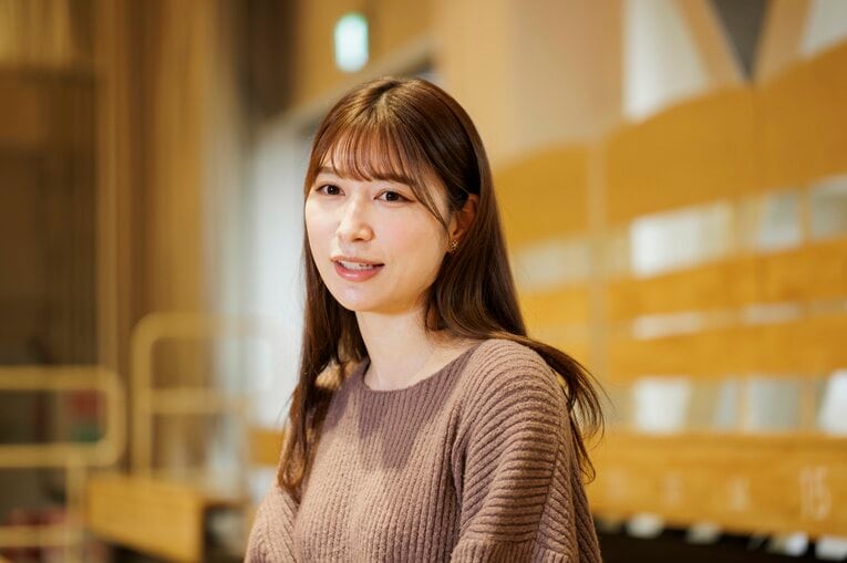 村田vsゴロフキンで“号泣”したワケは…天野麻菜と人気グラドル・雪平莉左が語る「リングガールのプロ意識」《特別グラビアインタビュー》(26)